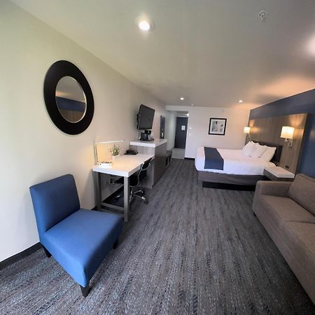 Oyster Bay Inn & Suites Bremerton Kültér fotó